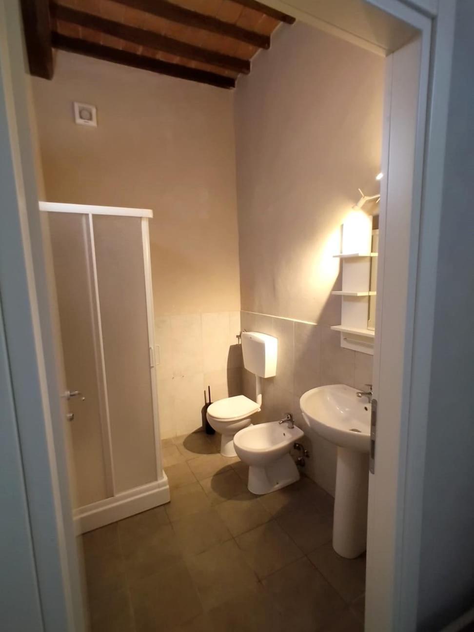 Il Casale Toscano: Pisa Tower Proximity with Self Check-In Room photo